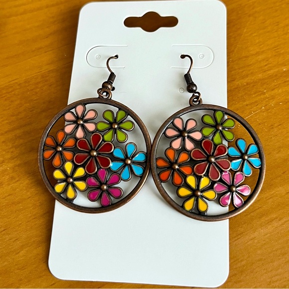 Flower Earrings - Picture 1 of 1